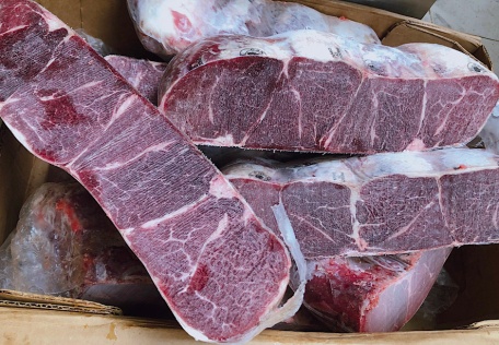 PHI LÊ CỔ CHUCK TENDER JBS CANADA diamond
